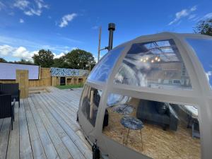 Fotografie z fotogalerie ubytování Sunrise Dome Tent v destinaci Tenby