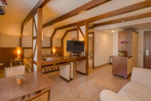 Uma TV ou centro de entretenimento em Blue Tree Towers Caxias do Sul