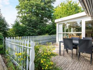 Zahrada ubytování Holiday home Børkop LX