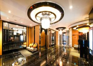 Svetainės erdvė apgyvendinimo įstaigoje APA Hotel Midosuji Honmachi Ekihigashi