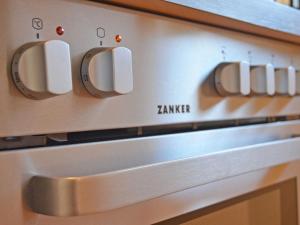 Küche/Küchenzeile in der Unterkunft Strandhus Sellin - Apt. 02