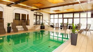 Bazén v ubytování Hotel Zur Post nebo v jeho okolí