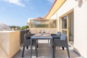 Balkón nebo terasa v ubytování SÖK LA ROMANA seafront Marbella