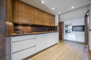 Kuchyňa alebo kuchynka v ubytovaní Apartamentos Gibralfaro Centro