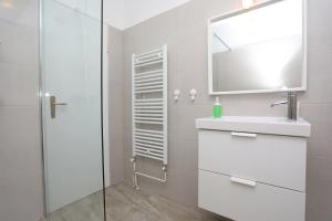 Koupelna v ubytování Apartment Falichi