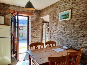 Φωτογραφία από το άλμπουμ του Troedyrhiw Holiday Cottages σε Cardigan