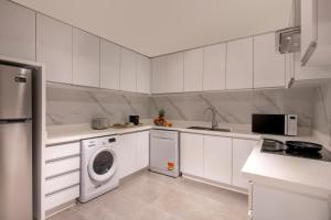ครัวหรือมุมครัวของ Steigenberger Residence Doha