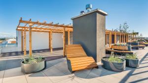 Balkón alebo terasa v ubytovaní Apartamenty Sun & Snow Polanki Aqua z basenem
