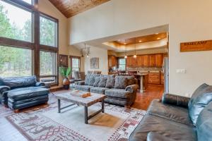 Χώρος καθιστικού στο Caldera Luxury Basecamp