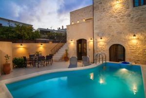 Bazén v ubytování Villa Zefi nebo v jeho okolí
