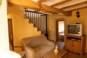 TV a/nebo společenská místnost v ubytování MAS DE BONDIA - Casa Herrero