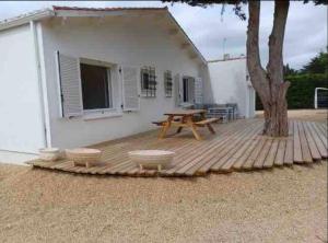 Billede fra billedgalleriet på A 30 min de l'île aux Mimosa Maison Vendéenne avec Jardin i Sallertaine