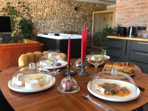 Zdjęcie z galerii obiektu L'épique, le gîte romantique d'exception w mieście Fons-outre-Gardon