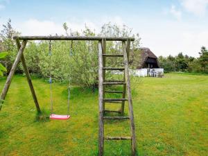 Zahrada ubytování 6 person holiday home in Ulfborg