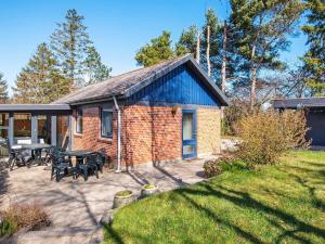 Fotografie z fotogalerie ubytování 5 person holiday home in Fårvang v destinaci Fårvang