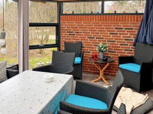 Fotografie z fotogalerie ubytování 5 person holiday home in Fårvang v destinaci Fårvang