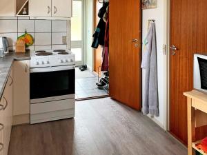 Fotografie z fotogalerie ubytování 5 person holiday home in Fårvang v destinaci Fårvang