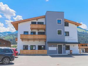 The building in which Az apartmant is located