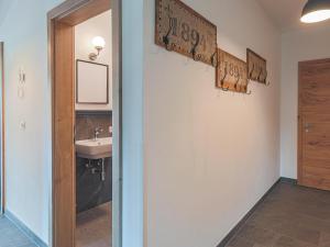 A bathroom at Residenz Brixental Top 4
