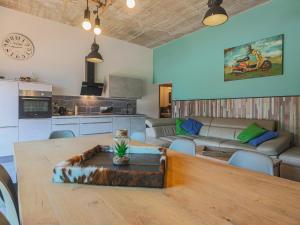 A kitchen or kitchenette at Residenz Brixental Top 4
