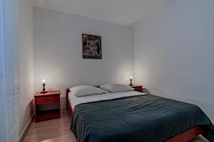 Posteľ alebo postele v izbe v ubytovaní Apartments with a parking space Orebic, Peljesac - 646