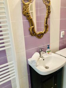 Kúpeľňa v ubytovaní Budapest Diamond Flat