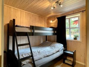 Postel nebo postele na pokoji v ubytování 8 person holiday home in SVEIO