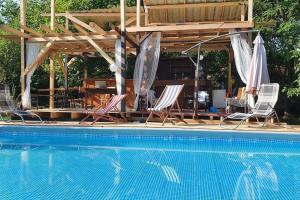 Bazén v ubytování Valleyhouse - relaxing nature, cultural highlights nebo v jeho okolí