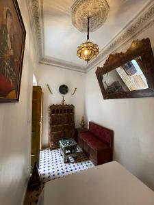 Letto o letti in una camera di Riad dar Kirami