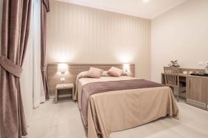 DANY GUEST HOUSE客房内的一张或多张床位