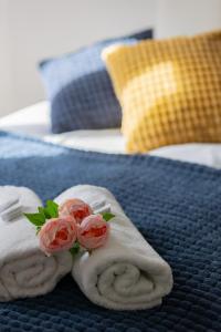 Posteľ alebo postele v izbe v ubytovaní Warsaw Jurajska Unique Apartment by Noclegi Renters