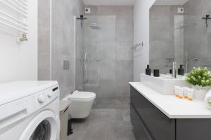 Kúpeľňa v ubytovaní Warsaw Jurajska Unique Apartment by Noclegi Renters