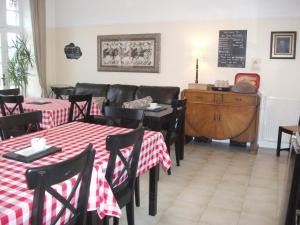 Posezení v ubytování Au Bon Accueil + 119 fotografií