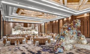 Restaurace v ubytování Mangkuluhur ARTOTEL SUITES + 37 fotografií