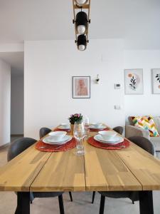 Foto da galeria de SUNSET CLIFFS sea view apartments em Benidorm