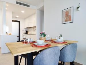 A cozinha ou cozinha compacta de SUNSET CLIFFS sea view apartments