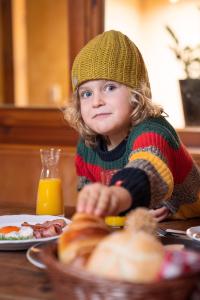Děti v ubytování Hotel Restaurant Südrast Dreiländereck
