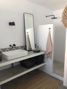A bathroom at Casa Trece