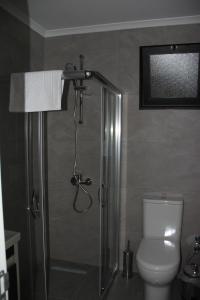 Ванная комната в Okman Homes