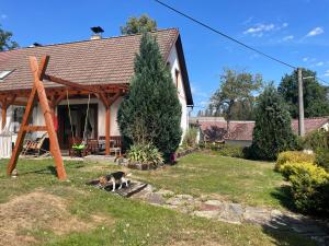 Vonkajšia záhrada v ubytovaní Apartmán Beruška