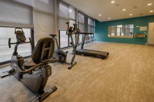 Posilňovňa alebo fitness centrum v ubytovaní DOMITYS Le Piano Résidence Sénior