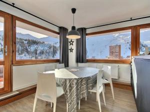 Gallery image of Appartement La Plagne, 3 pièces, 8 personnes - FR-1-455-75 in La Plagne