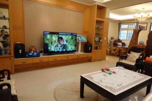 TV a/nebo společenská místnost v ubytování Shinchen 88 Villa