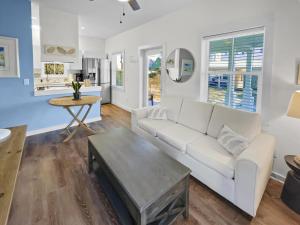 Φωτογραφία από το άλμπουμ του Sand Piper home σε Rosemary Beach