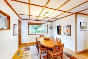 Φωτογραφία από το άλμπουμ του Nehalem Nirvana σε Rockaway Beach