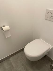 Kúpeľňa v ubytovaní Chatel - appartement 3 pièces rénové - 6 personnes - proche centre - ménage inclus