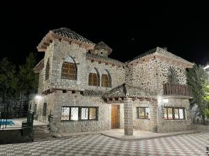The building in which the holiday home is located