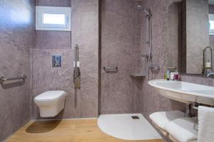 Kúpeľňa v ubytovaní HOTEL JAUME D'URGELL