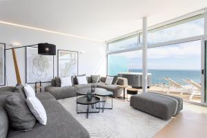 Posezení v ubytování Ensuite Deluxe Jacuzzi & Parking Privado