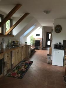 Kuchyň nebo kuchyňský kout v ubytování Erdey Apartman